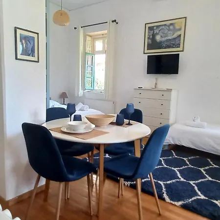 The Valkyries 3 * Leonídion