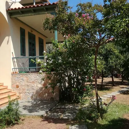 The Valkyries 3 Apartament Leonídion
