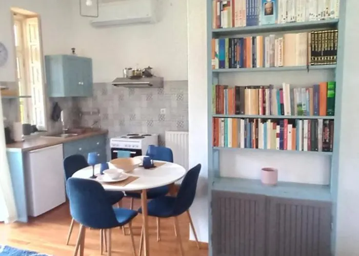 The Valkyries 3 Appartement Leonídion