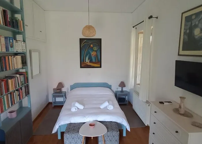 The Valkyries 3 Appartement Leonídion