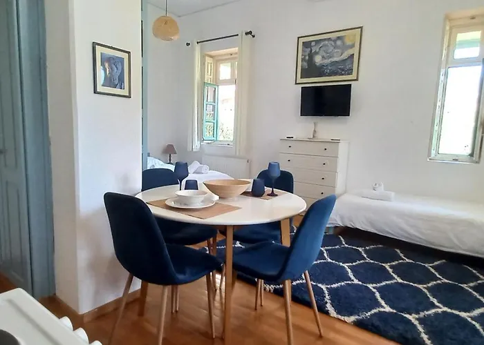 The Valkyries 3 * Leonídion