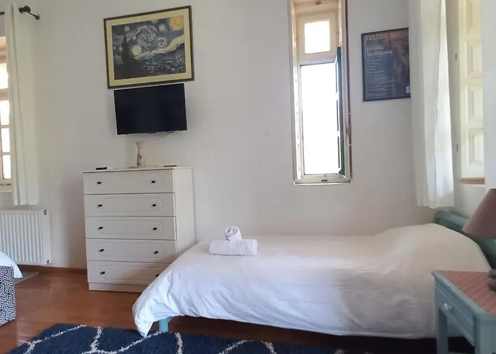 The Valkyries 3 Appartement Leonídion