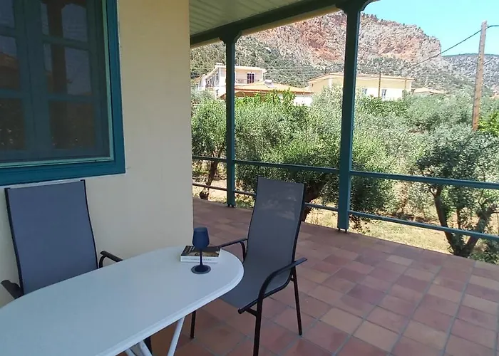 The Valkyries 3 Leonídion